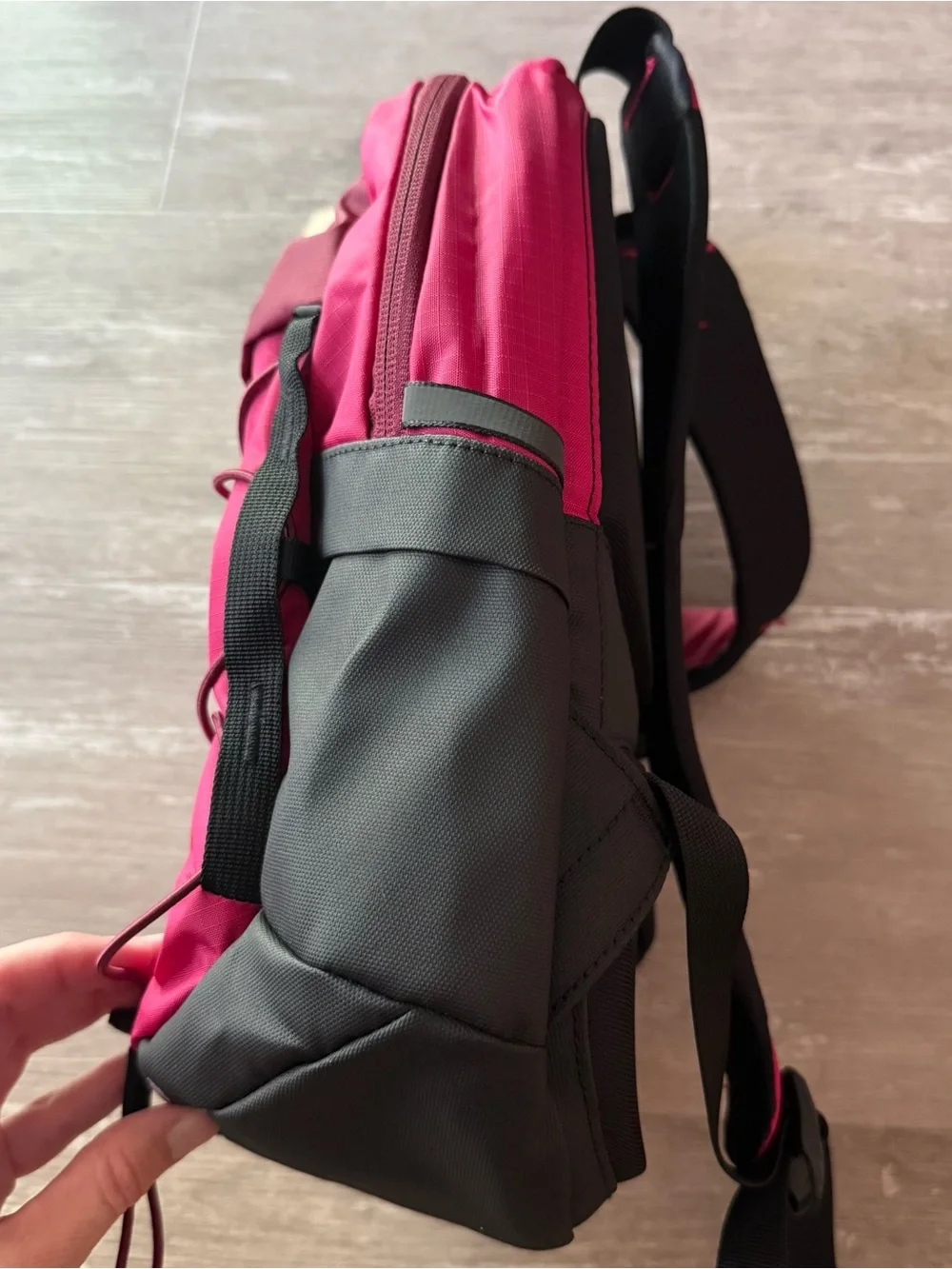 The North Face Borealis Mini Backpack in Lali Guran pink black NEW 10L
